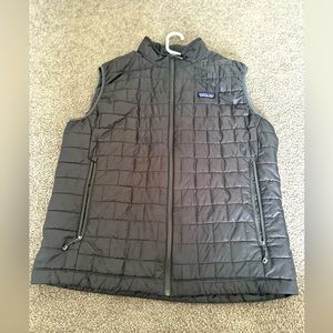 Men’s XL Nano Puff Vest (Like New)